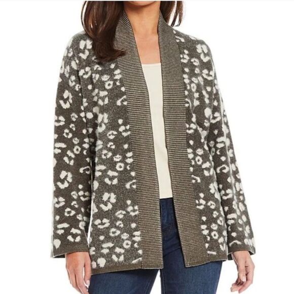 Gibson * Latimer Women' army green leopard print open front sweater/cardigan (S) - Picture 1 of 12